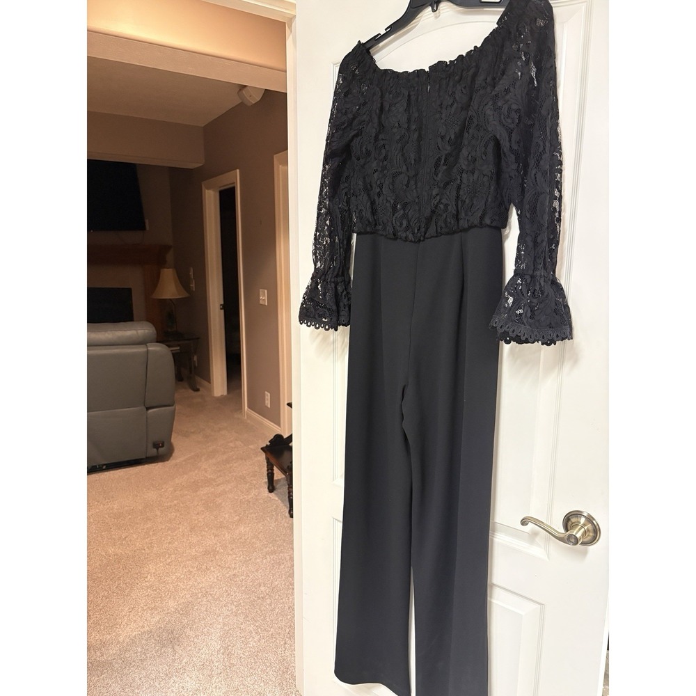 ADRIANNA PAPELL Black Off The Shoulder Lace Jumpsuit Size US XL NWOT - Picture 5 of 10